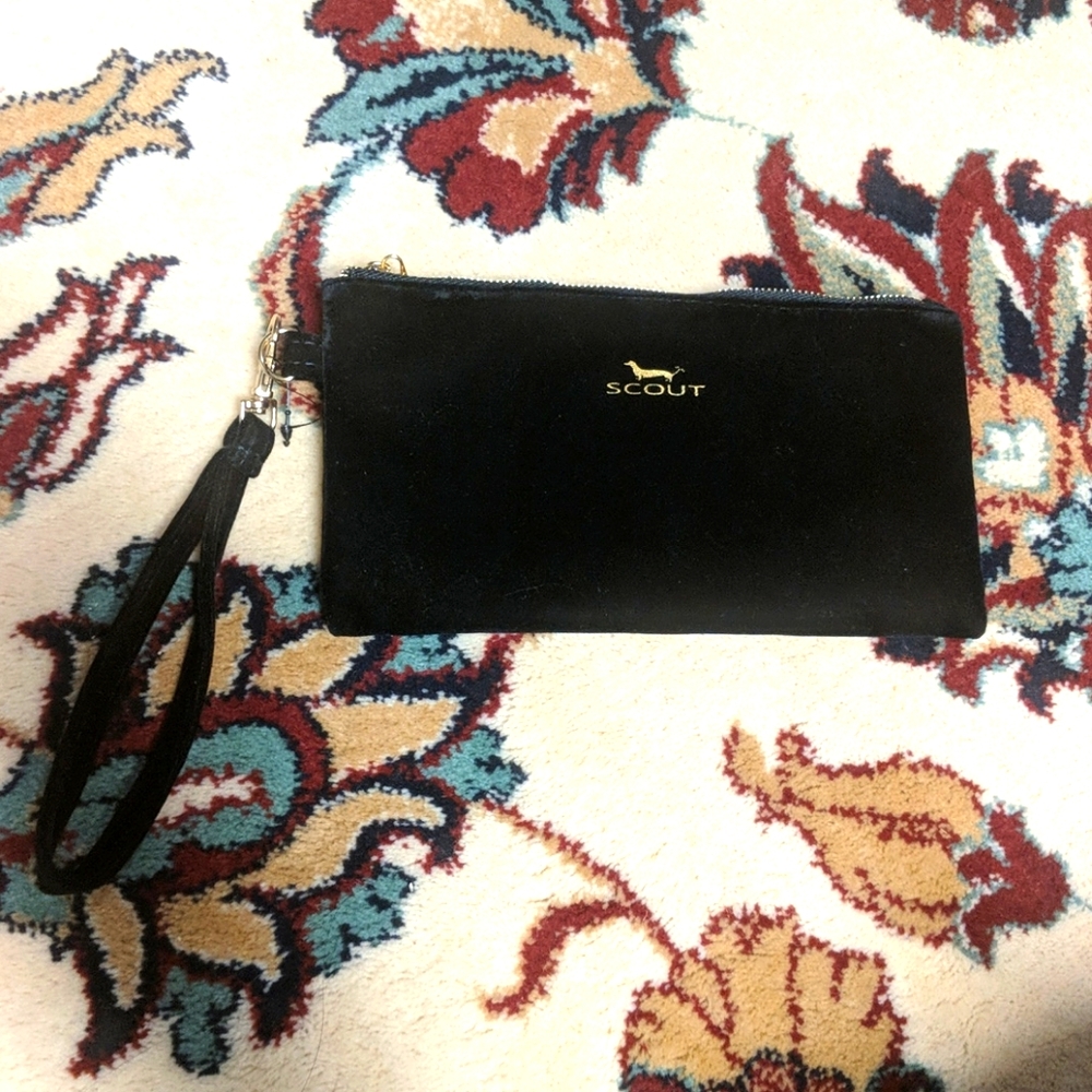 Scout wristlet